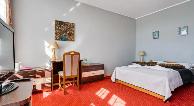 Hotel Sowa, Book Hotel Elblag Warmia-Masuria