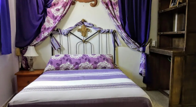 Четырёхместный номер Standard с видом на город Hotel Posada Spa Antigua Casa Hogar