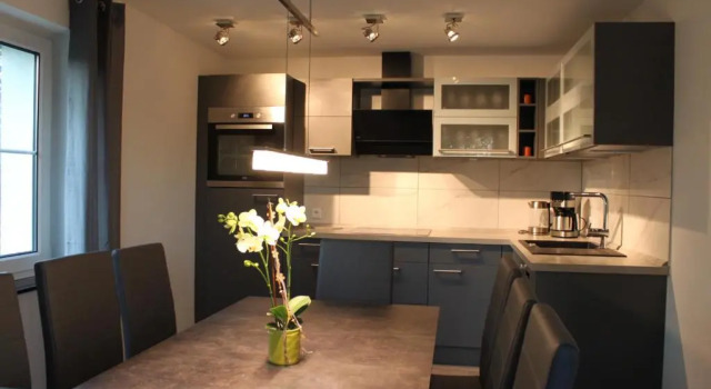 Коттедж Traumferienhaus Bergblick Mittelndorf, bis zu 8 Personen, Sauna, Grill