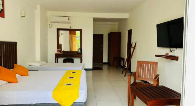 Трёхместный номер Standard с балконом Kandy Hub Guest House