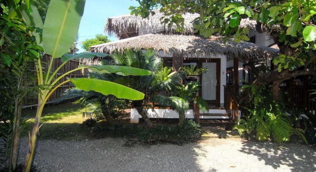 Blue Bayou Bungalows, Prenota Hotel Bulabog 