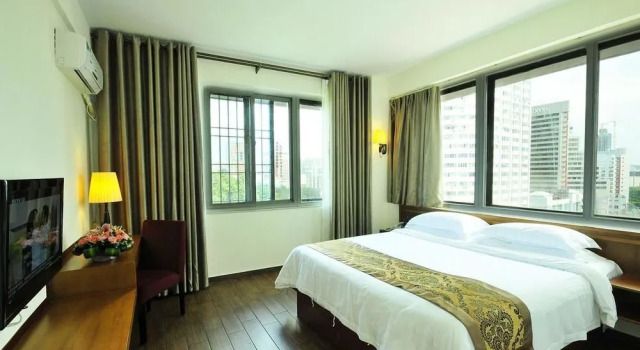 Haikou Longquan Hotel, Book Hotel Haikou Hainan