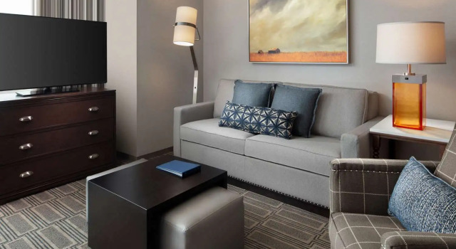 Студия Homewood Suites By Hilton Teaneck Glenpointe