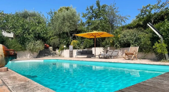 Коттедж Garden house Cote d’Azur close to mountain and sea