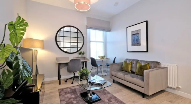 Апартаменты Modern City Centre Apartment in Aberdeen