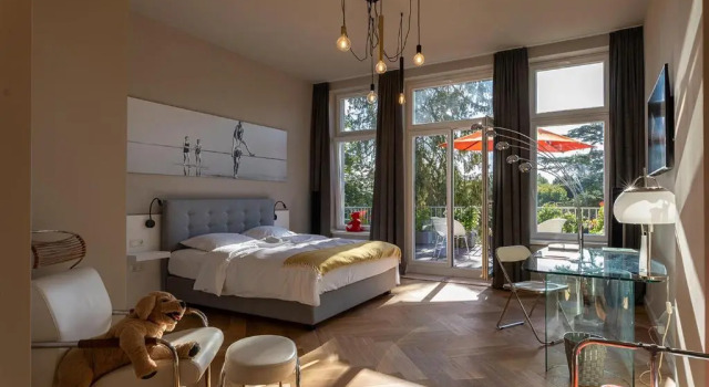 Люкс Deluxe Villa Glanzstoff