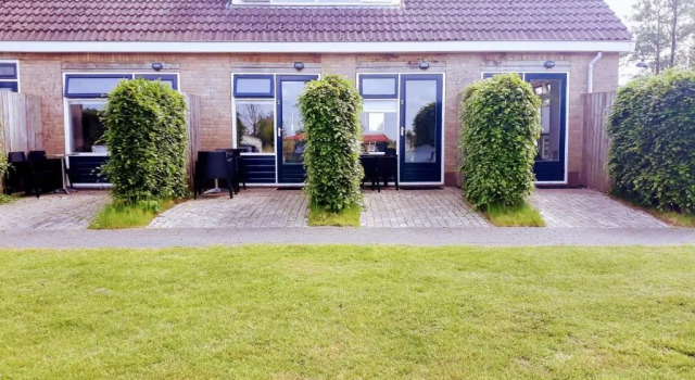 bed and breakfast Simmerwille, Buchen Sie Hotel Earnewâld 