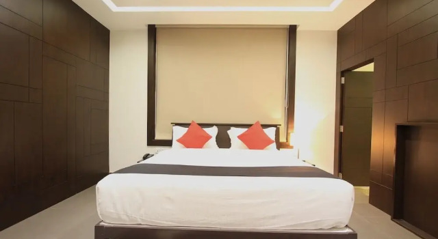Capital O 23663 Hotel Bella Vista, Buchen Sie Hotel Attibele 