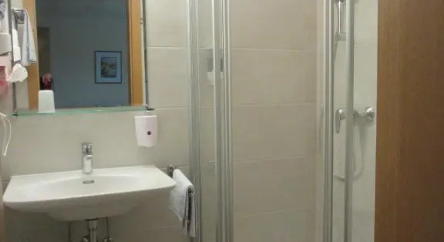 Номер Standard Waldpension Mück