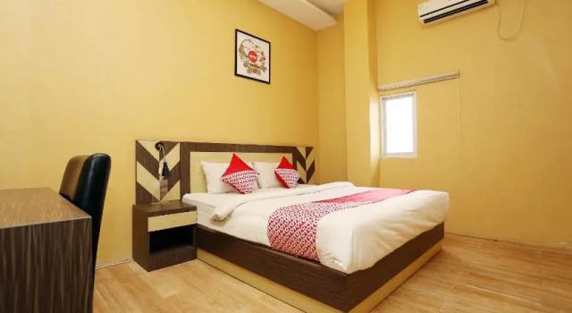Люкс Sans Hotel City Inn Palangkaraya