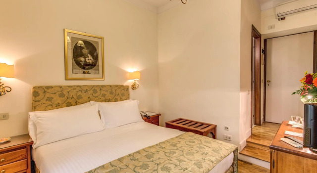 Трёхместный номер Hotel Cortina