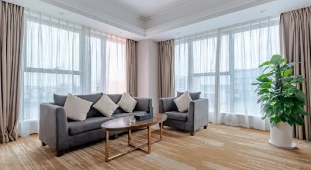Люкс Deluxe Yeste International Hotel （Chengdu Shuangliu Airport）