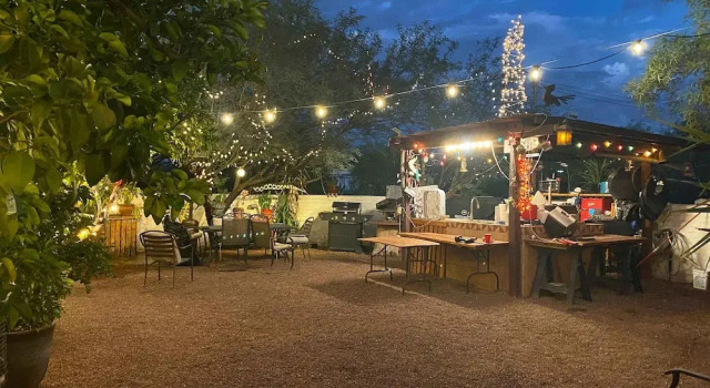Коттедж 5 Mi to Dtwn: Tuscon Escape w/ Yard & Patio!