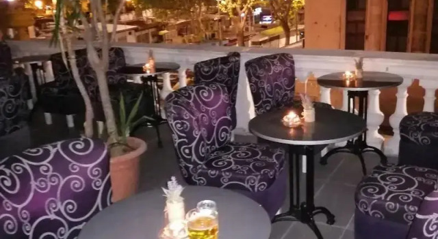 Hotel Queens, Prenota Hotel Splitska 