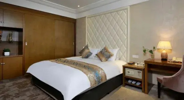 Люкс Business Grand Daqiao Hotel