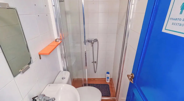 Кровать в общем номере (женский номер) Ashavana Nest Hostel