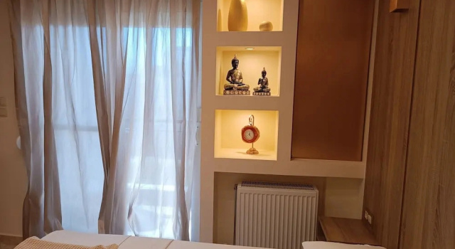 Zeus Luxury Suite in Nea Flogita