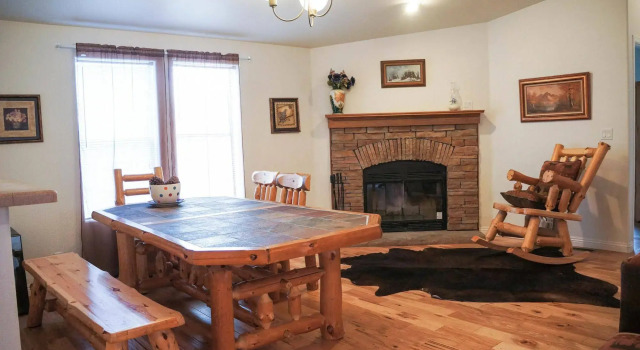 Country Club Chalet