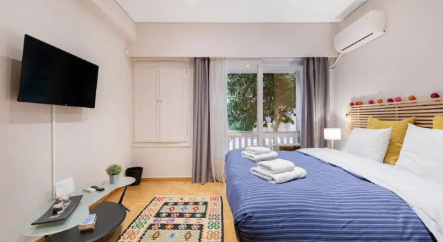Bang in Kolonaki by Athenian Homes
