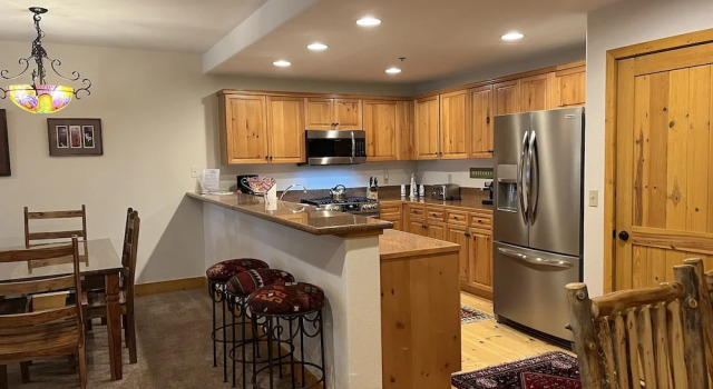 Номер Standard Bear Creek Lodge 108 2 Bedroom Condo by Alpine Lodging Telluride