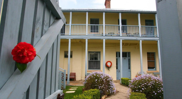 The Lodge on Elizabeth Bed & Breakfast, Varaa Lomakoti Mökit kohteessa Tasmania, Mökki
