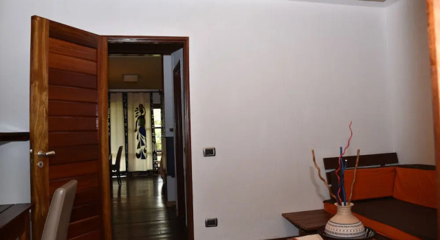 Полулюкс с балконом Hotel Club du Lac Tanganyika