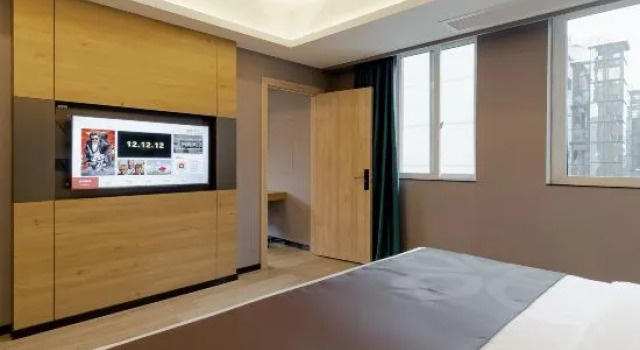 Люкс Superior Feronia Hotel (Chengdu Qingbaijiang Wandaguangchang)