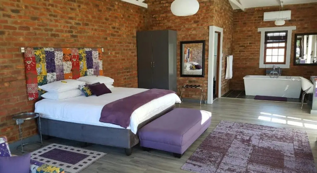 Люкс Port Del Mar Guesthouse