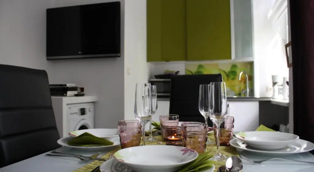 govienna - City Center Apartments, Varaa Huoneisto 03. Landstraße Wien