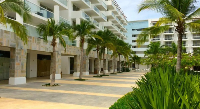 The Suite Playa Blanca