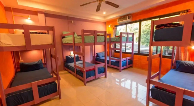 Кровать в общем номере с красивым видом из окна Goodtime Beach Hostel - Adults Only