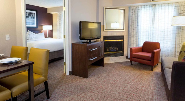 Residence Inn Fort Collins, Book Hotel Fort Collins Colorado