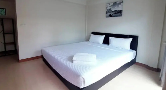 Номер Standard Phenwaree Amphawa Resort
