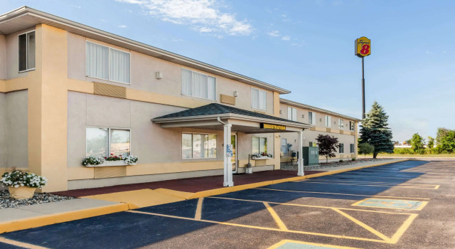 Super 8 by Wyndham Ionia MI, Prenota Hotel Ionia Michigan