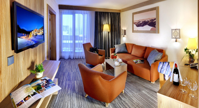 Hotel Grand Jasna, Book Hotel Slovenska Lupca 