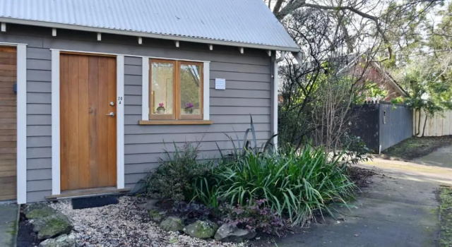 Коттедж Louisa Chandler - Christchurch Holiday Homes