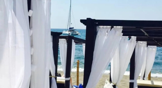 Апартаменты c 1 комнатой 1st line on the beach! Center! /Rooftop pool