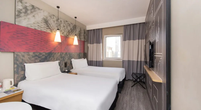 Двухместный номер ibis Shanghai Lianyang