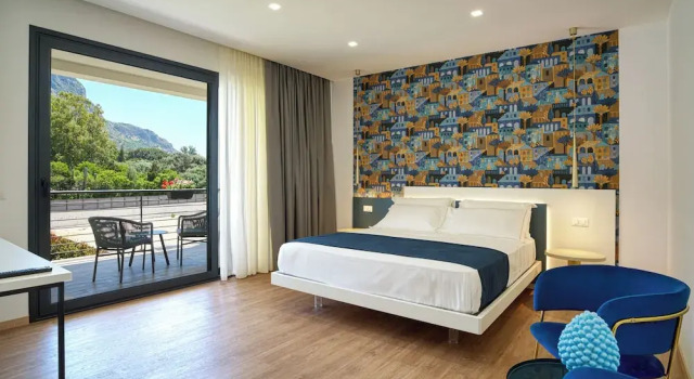 Номер Deluxe Ella Suites Apartments