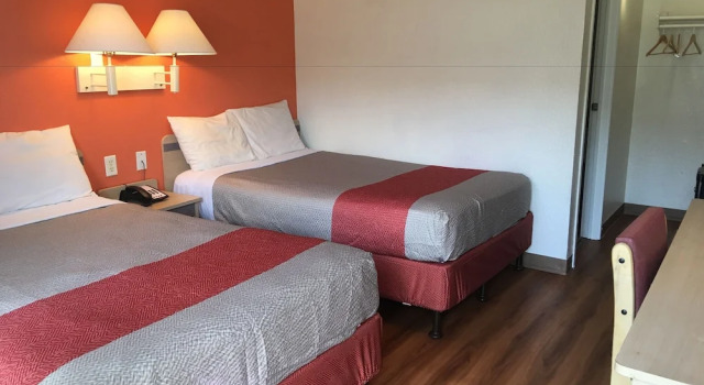 Четырёхместный номер Standard Motel 6-Lufkin, TX