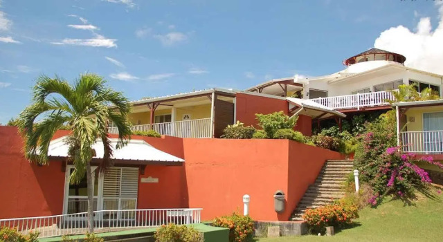 Auberge de la Vieille Tour, Prenota Hotel Hotel SPA a Grande-Terre, SPA