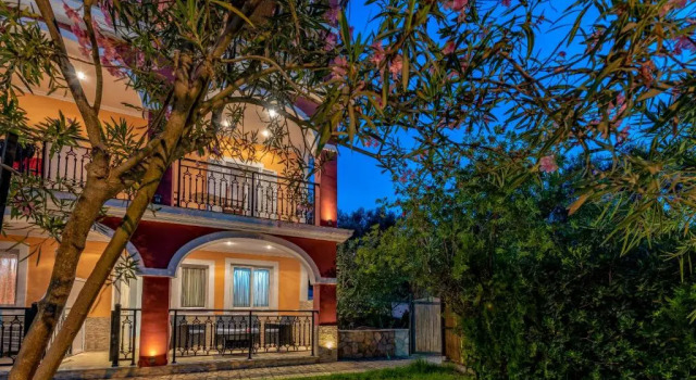 Апартаменты Tsiolis Studios & Apartments