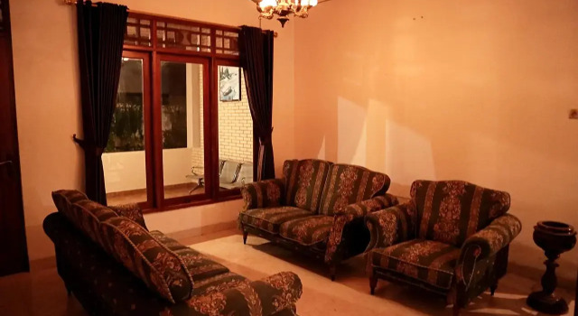 Rumah Mumu Kost & Homestay by OYO Rooms, Rezerwuj Hotel Sleman Yogyakarta Province