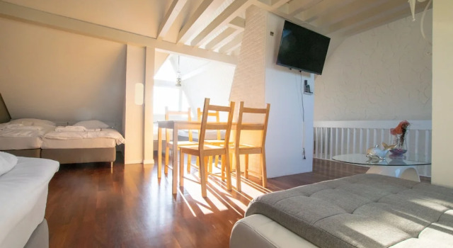 Апартаменты Lovely City House