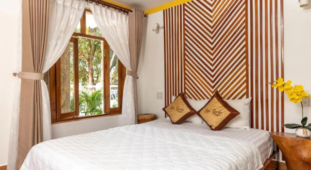Четырёхместный номер Deluxe Little Garden Bungalow