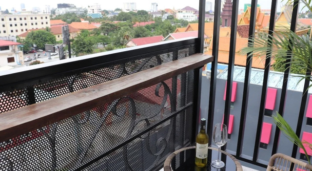 Run of House CHECK inn Phnom Penh BKK1
