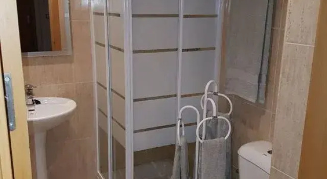 Апартаменты Top Floor Apt Close To Duquesa