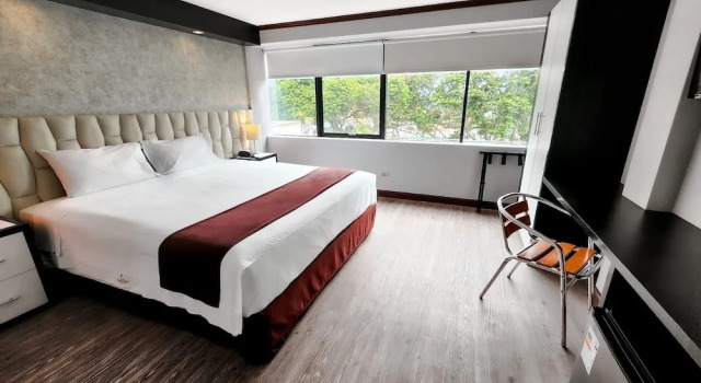 Полулюкс Hotel Ferré Miraflores
