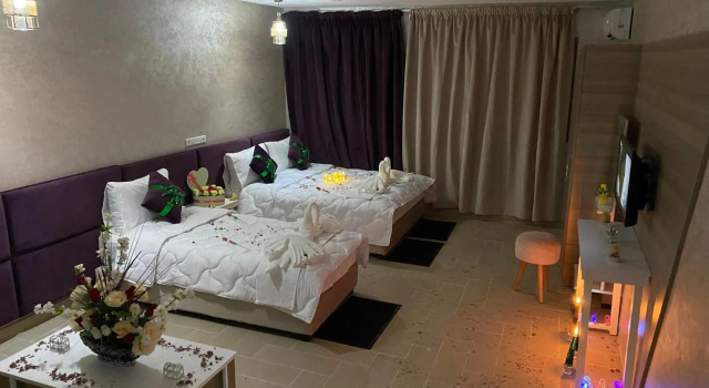 Hôtel Chark, Rezervovat Hotel 3hvězdičkové hotely v Oriental, 3*