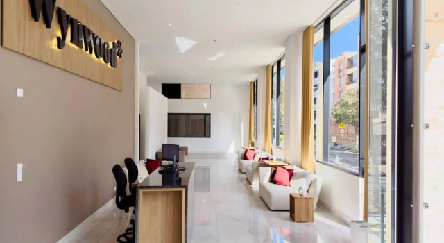 w Heavenly Loft w Balcony in Santa Barbara, Book Lejlighed Bogotá Colombia